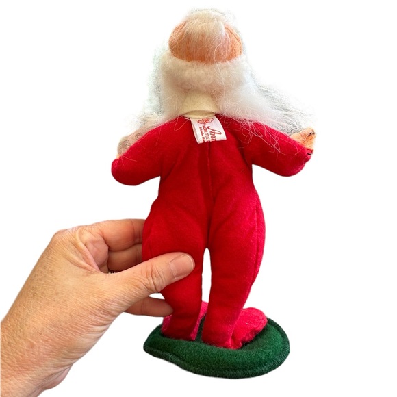 Annalee Santa Doll Holding Letters and Spectacles - Picture 6 of 6